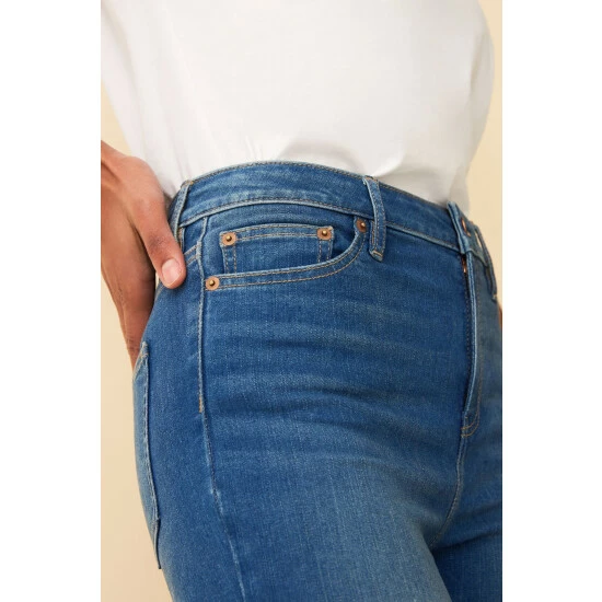 unnamed-file-1128.jpg F&F Blue Contour Midwash Jeans -F&F Shop unnamed file 1128