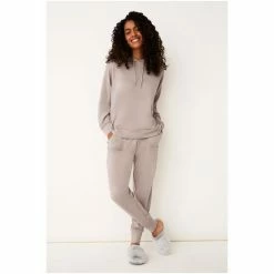 F&F Mrs Hinch Mocha Scuba Lounge Top -F&F Shop unnamed file 1143