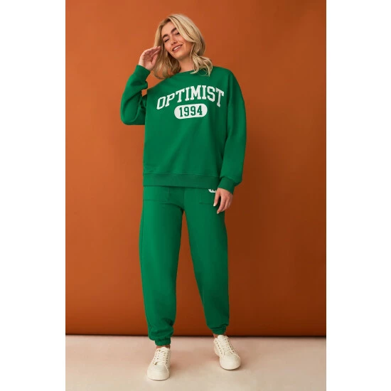 unnamed-file-1467.jpg F&F Green Embroidered Joggers -F&F Shop unnamed file 1467