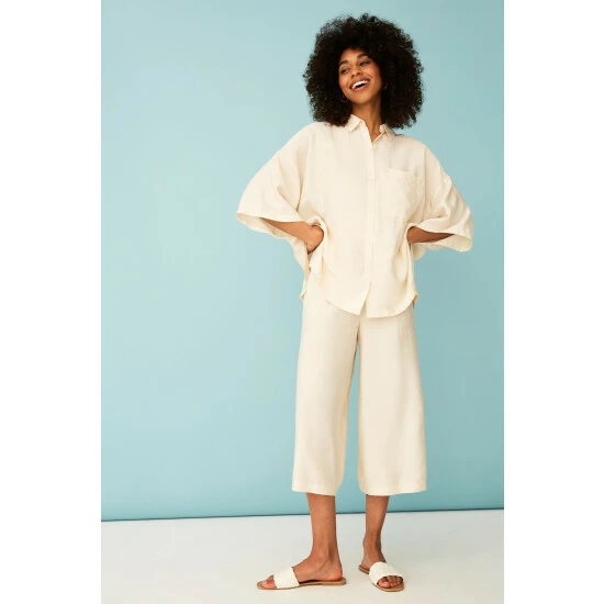 unnamed-file-1730.jpg F&F Cream Textured Satin Culotte Trousers -F&F Shop unnamed file 1730