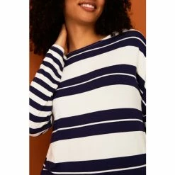 F&F White Stripe Long Sleeve Scoop Neck T-Shirt 5 F&F White Stripe Long Sleeve Scoop Neck T-Shirt -F&F Shop unnamed file 1933