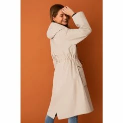 F&F Shop -F&F Shop unnamed file 2096