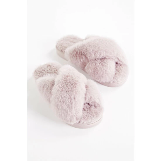 unnamed-file-2763.jpg F&F Pink Faux Fur Crossover Chunky Slippers -F&F Shop unnamed file 2763
