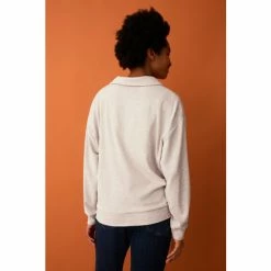 F&F Natural Collar V-Neck Long Sleeve Top -F&F Shop unnamed file 2839