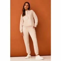 F&F Cream Premium Zip Placket Sweatshirt 4 F&F Cream Premium Zip Placket Sweatshirt -F&F Shop unnamed file 2910