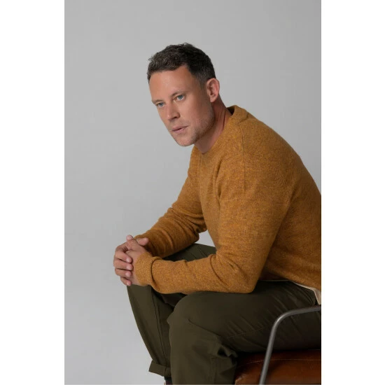 unnamed-file-2999.jpg F&F FW Bridge Gold Crew Knitted Jumper -F&F Shop unnamed file 2999