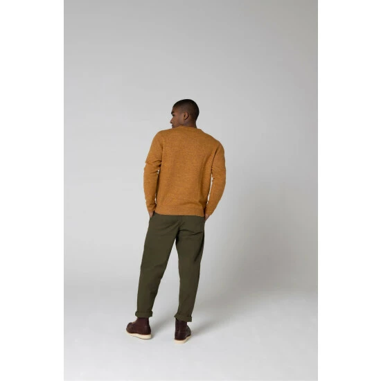 unnamed-file-3000.jpg F&F FW Bridge Gold Crew Knitted Jumper -F&F Shop unnamed file 3000