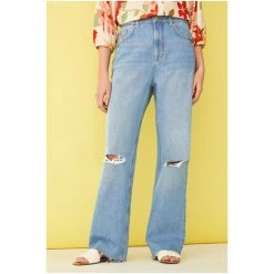 F&F Blue 90s Straight Leg Ripped Lightwash Jeans